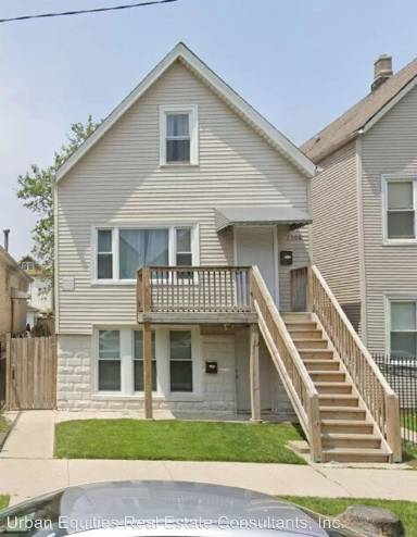 Main picture of 2308 N Mango Ave