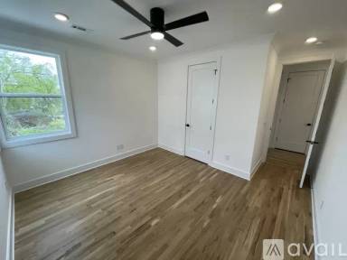 Main picture of 1706 McKinney Ave