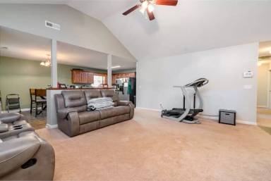 Main picture of 3410 Traditions Pl
