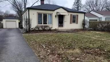 Main picture of 5348 Crittenden Ave