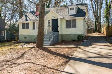 Main picture of 1550 Mayflower Ave SW