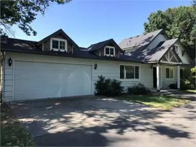 Main picture of 5980 Foothill Blvd