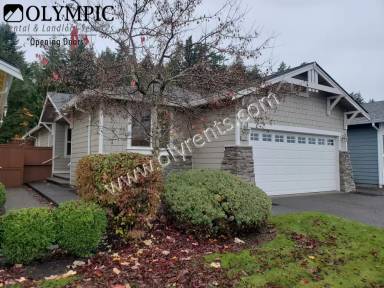 Main picture of 8242 Bainbridge Loop NE