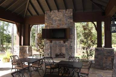 Main picture of 9800 Bluestone Cir