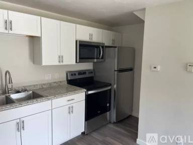 Main picture of 1360 Glenwood Ave