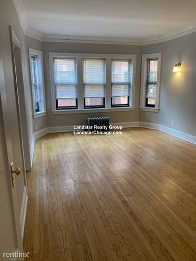 Main picture of 527-37 W Aldine Ave