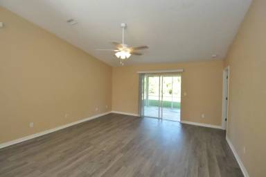 Main picture of 25 Primrose Ln