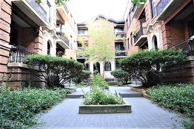 Main picture of 4021 N Clarendon Ave