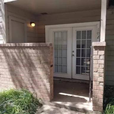 Main picture of 6669 S Victor Ave