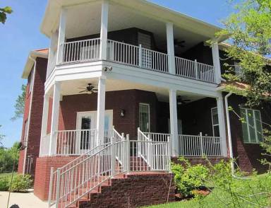 Main picture of 2610 Caldwell Cir
