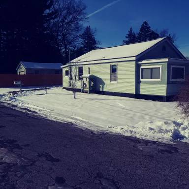 Main picture of 20 Forest St