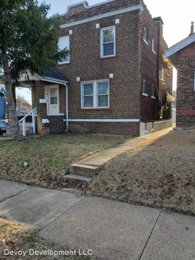 Main picture of 4710 Eichelberger St