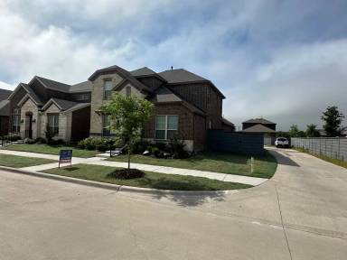 Main picture of 1200 Ridgeline St
