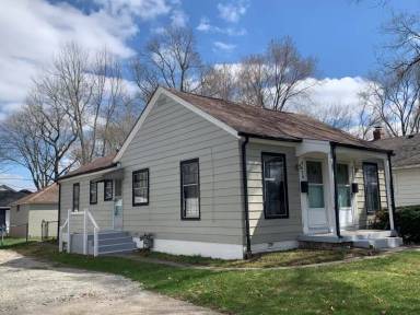 Main picture of 4627 Caroline Ave