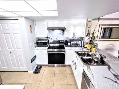 Main picture of 9266 W Atlantic Blvd