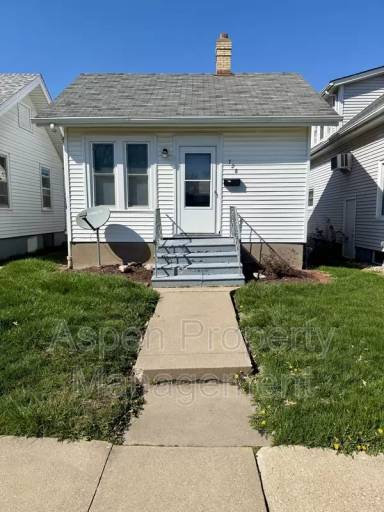 Main picture of 728 Sweeny Ave
