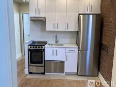 Main picture of 11 Stanton St