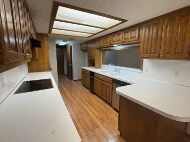 Main picture of 9715 S 92nd East Ave