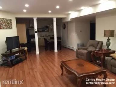 Main picture of 25 Chase St