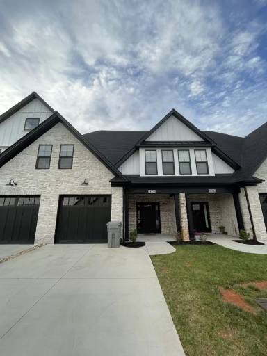 Main picture of 1043 N Westyn Loop