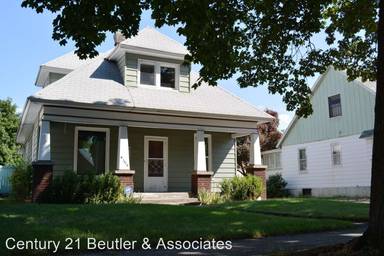 Main picture of 1514 W Augusta Ave