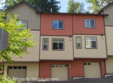 Main picture of 2135 NW Moraine Pl