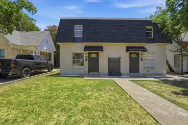 Main picture of 3209 Rogers Ave