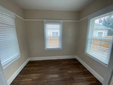 Main picture of 110 C St