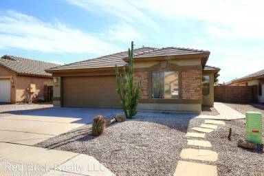 Main picture of 10949 E Catalina Ave