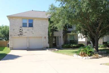 Main picture of 9313 Castle Pines Dr