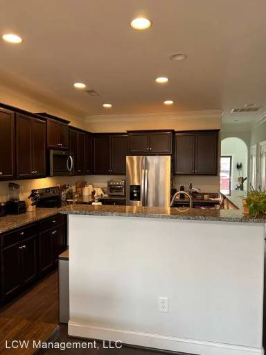 Main picture of 1123 Augustine Heights Dr
