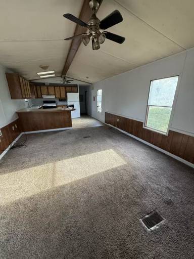 Main picture of 265 Walter Dr