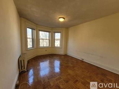 Main picture of 32 Queensberry St