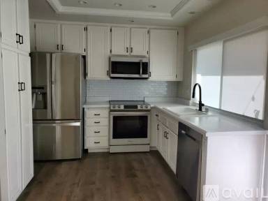 Main picture of 618 Archwood Ave