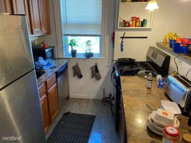 Main picture of 38 Newton St