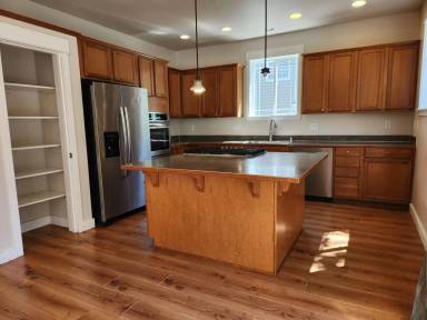 Main picture of 1300 22nd St