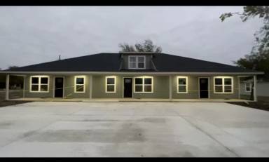 Main picture of 501 S Front St