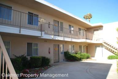 Main picture of 30 N Laurel St