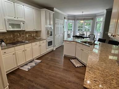 Main picture of 108 Crystlewood Ct