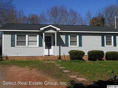 Main picture of 130 Bay St