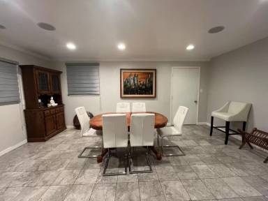 Main picture of 7033 7th Ave