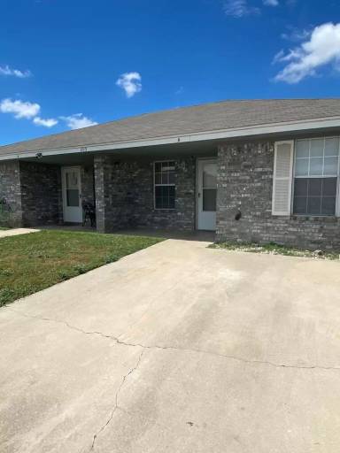 Main picture of 1713 Windward Dr