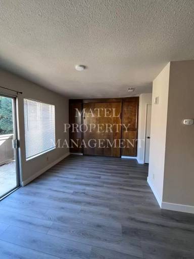 Main picture of Timberlake Condominiums