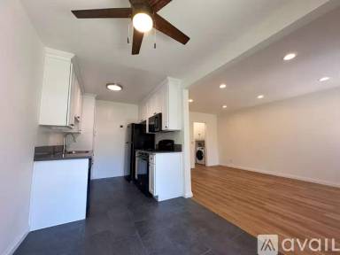 Main picture of 531 N Marengo Ave