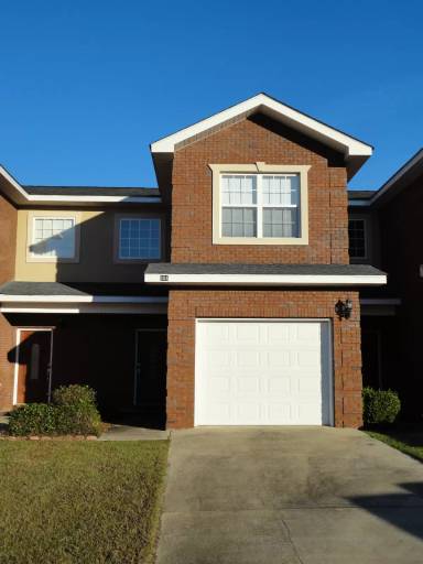 Main picture of 302 Eagle Lndg