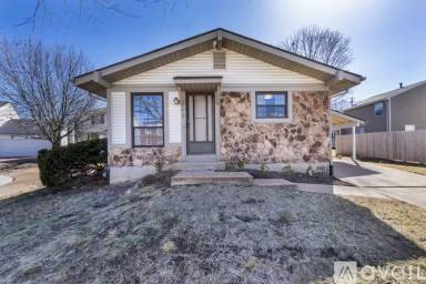 Main picture of 2714 Saint Vincent Ave