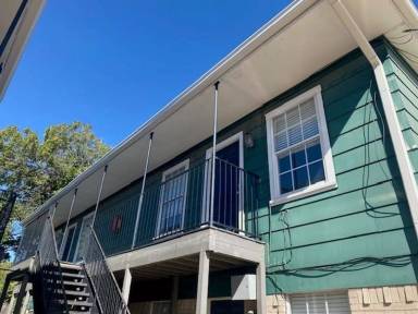 Main picture of 2532 Charlotte St