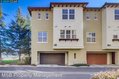 Main picture of 29 Picasso Ct