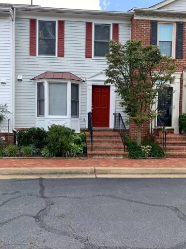 Main picture of 2113 N Tazewell Ct