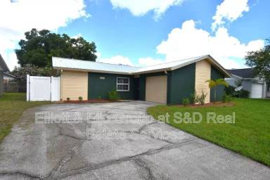 Main picture of 2262 Honeycomb Ln